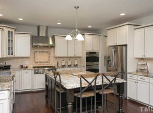 8624 Forester Ln, Apex, NC 27539