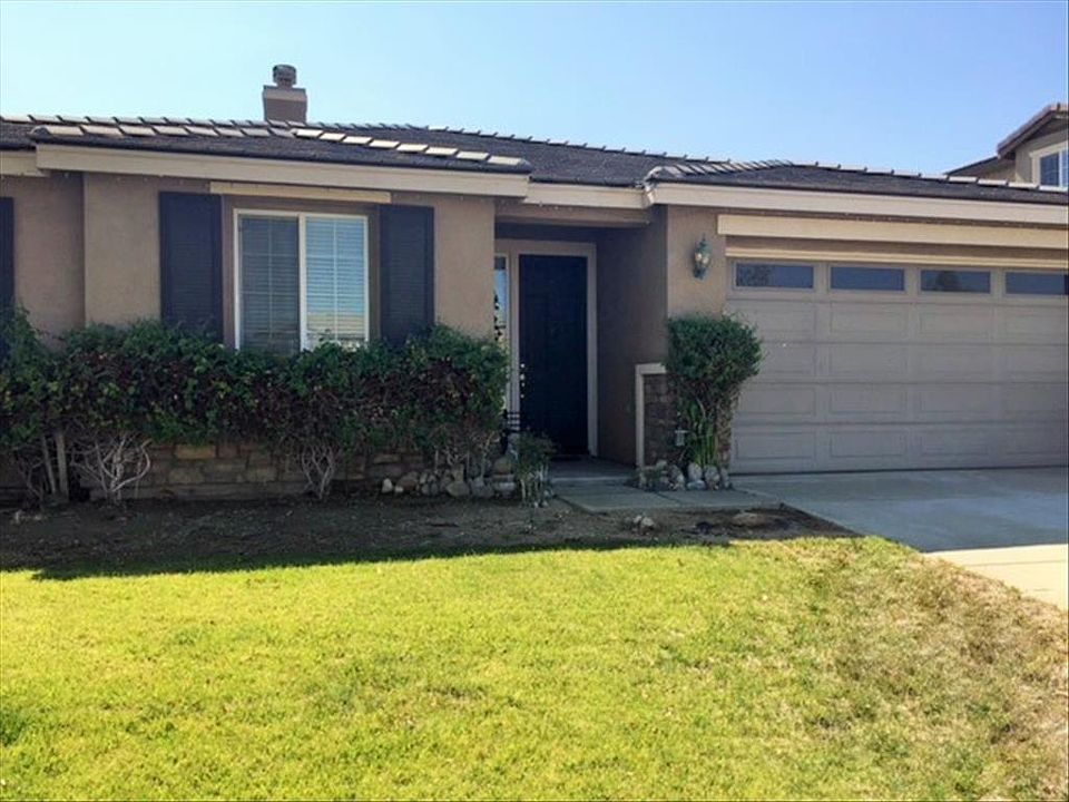 1st image of 1638 Amargosa Dr
