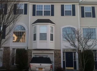 75 Barr Ln, Monroe, NY