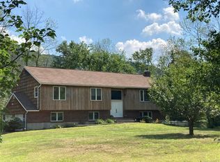 782 Peekskill Hollow Rd, Putnam Valley, NY 10579