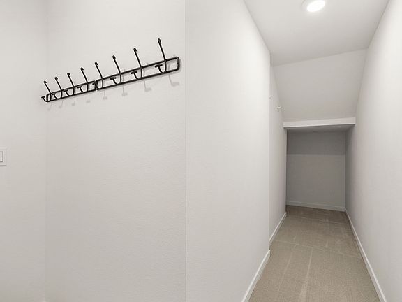 4th image of 5832 El Dorado Ln