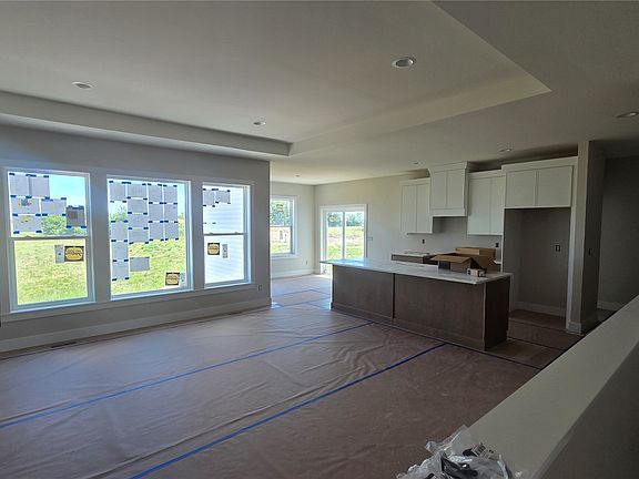 3rd image of 8806 Zeppelin Ave NE