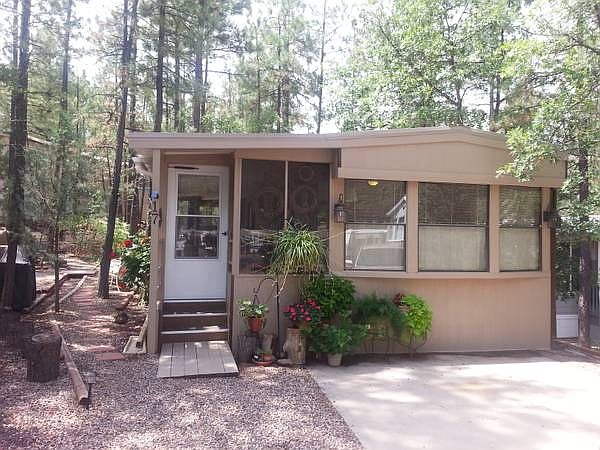 1st image of 6886 Forest Ave Spc 17