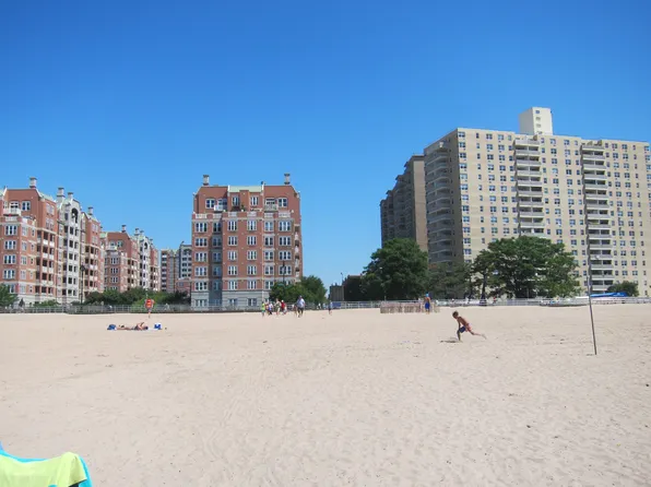 35 Sea Coast Terrace image 25 of 26