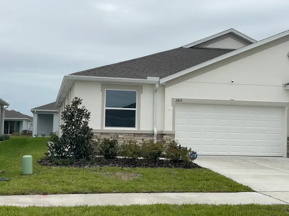 2425 Bending Bonsai Dr, Wesley Chapel, FL 33543