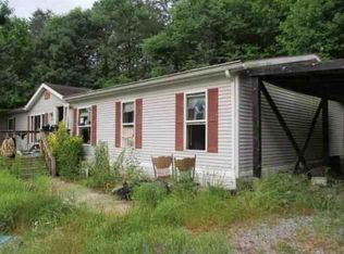 225 Inez Rd, Whiteside, TN 37396