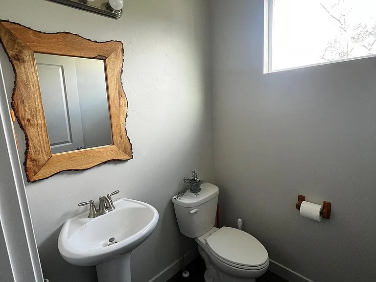 downstairs half bathroom