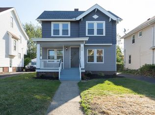 2009 Goodnor Rd, Cleveland Heights, OH 44118