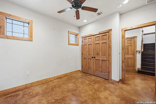 1694 Gruene Vineyard Xing — Photo 15