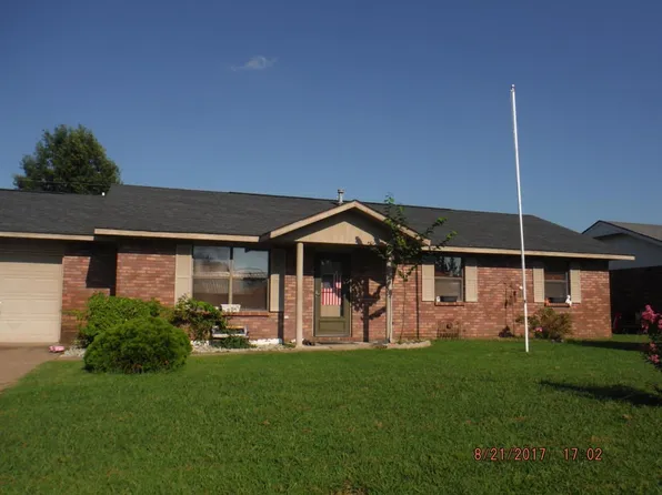 2232 Cedar Ln, Miami, OK 74354