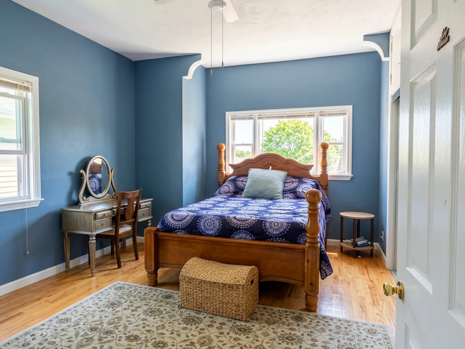 1 bed, 750 sqft, $2,200 — Photo 2