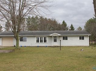 21283 Hammersmith Rd, Defiance, OH 43512