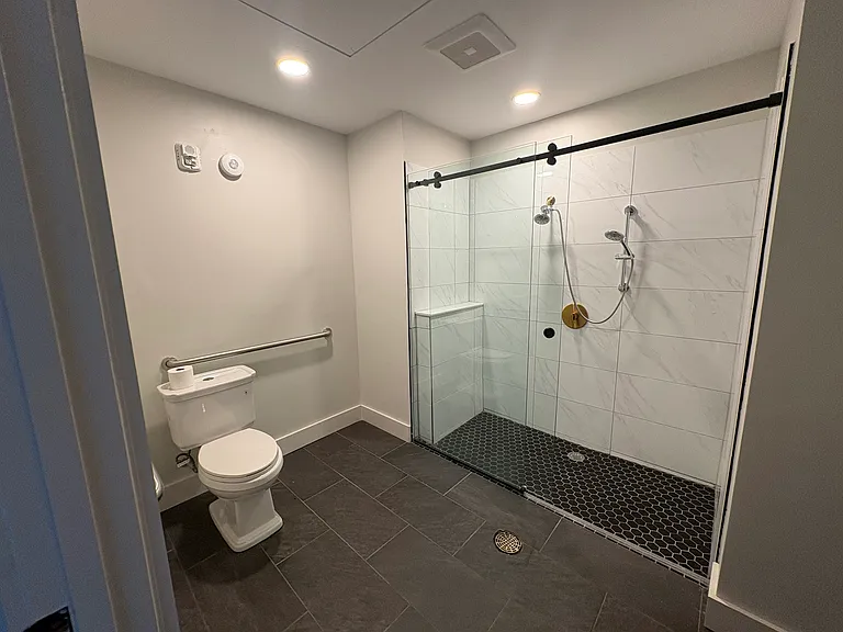 54 Union St #109 — Photo 7