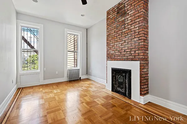 Rented by Living New York | media 40