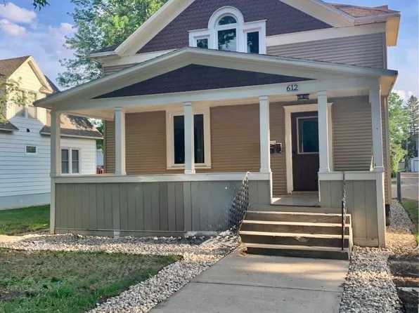 612 E Kemp Ave, Watertown, SD 57201