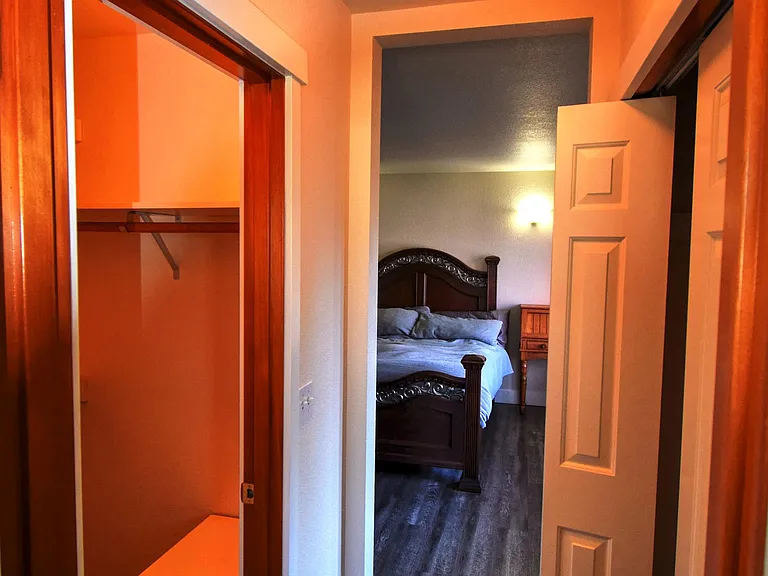 2918 Lohman Ct SE — Photo 30