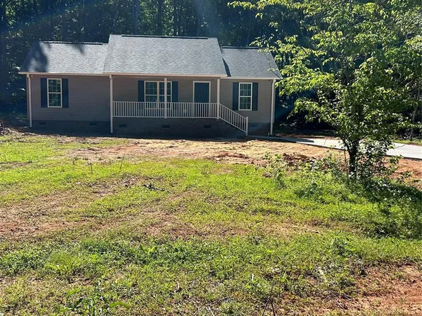 3393 Chumley Ln, York, SC 29745