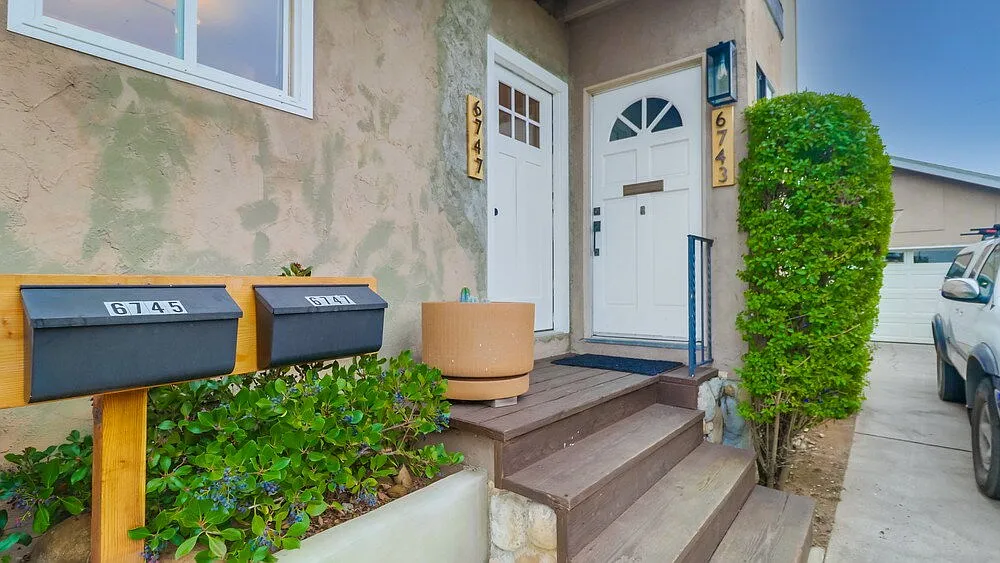 2 bed, 1.0 bath, 785 sqft, $3,450 — Photo 4