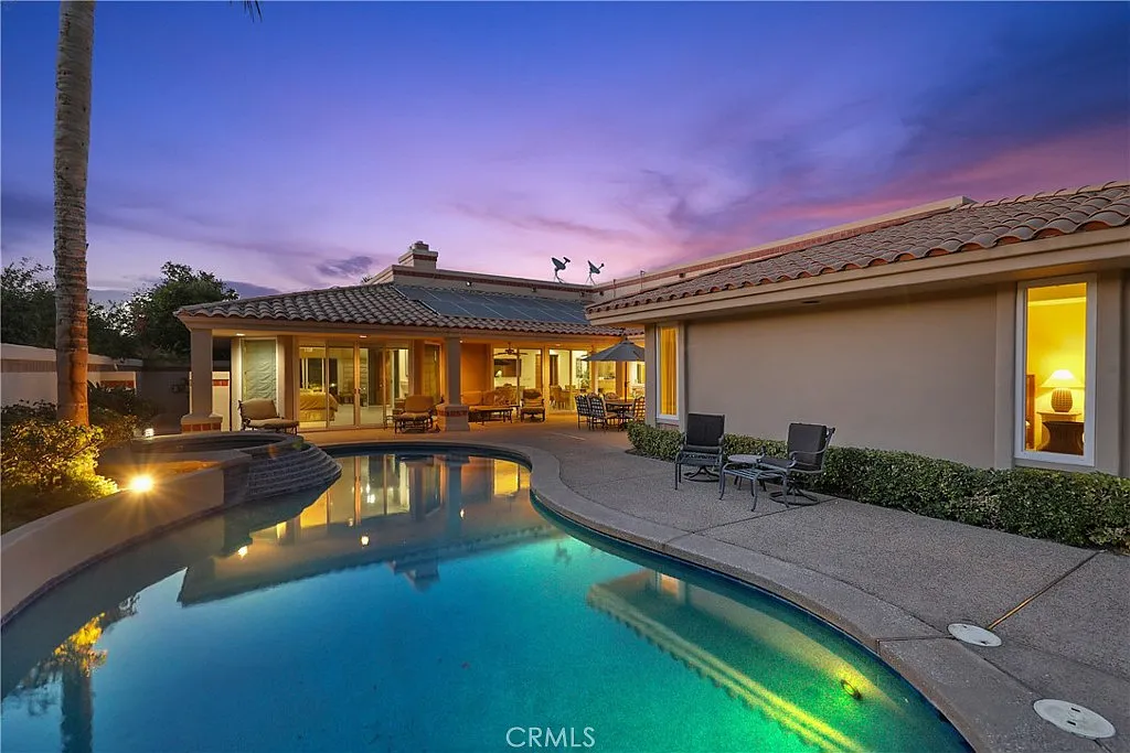 6 bed, 5.5 bath, 4731 sqft, $8,500 — Photo 4