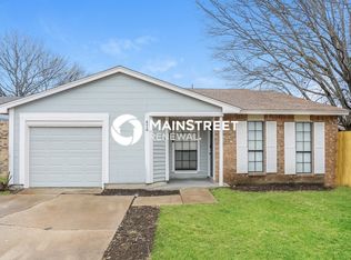 476 Jones St, Cedar Hill, TX 75104