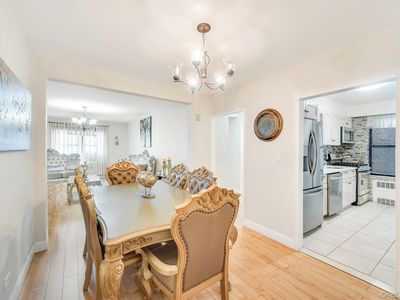 37-50 87 Street #3E, Queens, NY, 11372