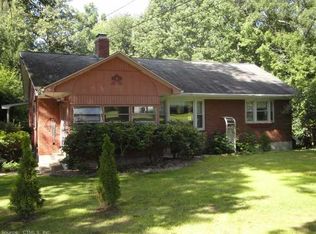 263 Burnham Rd, Avon, CT 06001