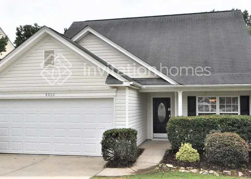 8802 Laurel Run Dr