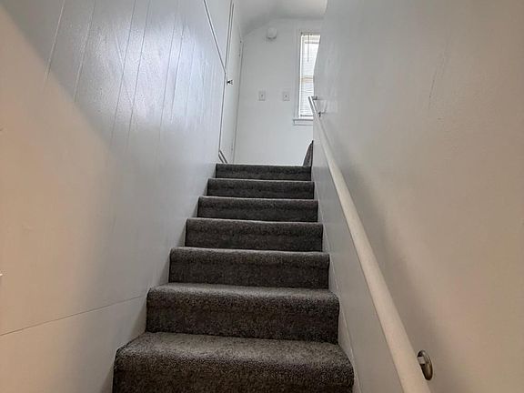 4th image of 26741 Carlysle St