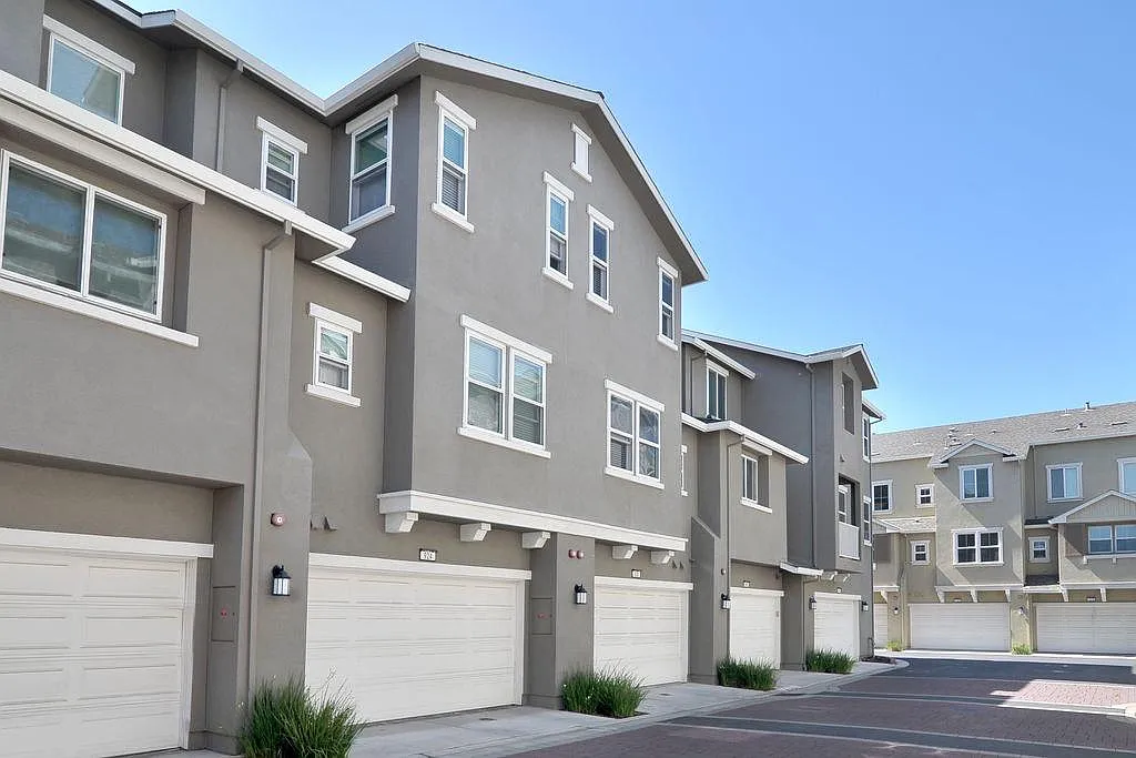 925 Rancho Pl photo 1
