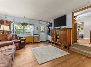 56 Gentes Rd, Essex Jct, VT 05452