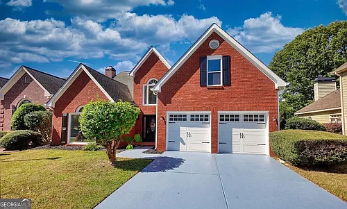2111 Highland Club Dr SE Photo 1