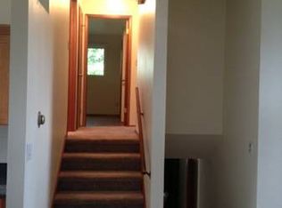 8852 SE 40th St, Mercer Island, WA 98040