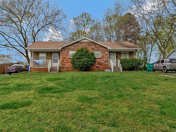 5th image of 211 Valley View Dr