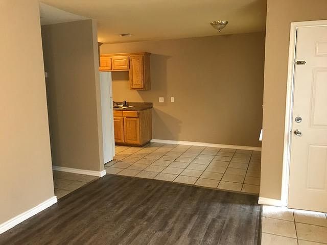 1st image of 605 W Day St APT 102