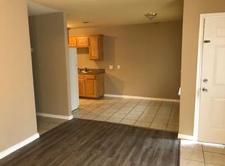 605 W Day St APT 102, Denison, TX 75020