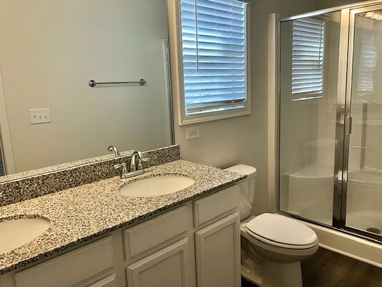 235 Drayton Hall Dr — Photo 8