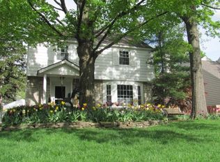 2562 Berwyn Rd, Columbus, OH 43221