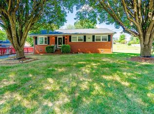 119 Hemingway St, Winston Salem, NC 27127