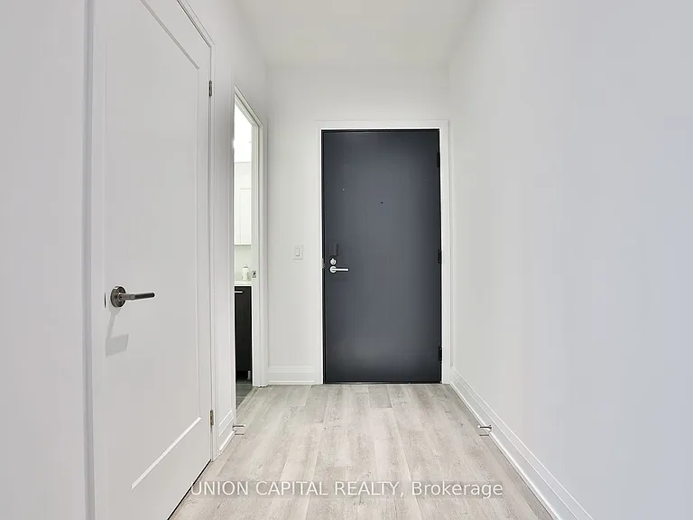 65 Broadway Ave #3503 — Photo 2
