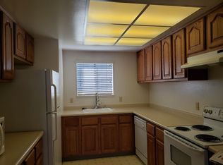 55 Derow Ct, Sacramento, CA 95833