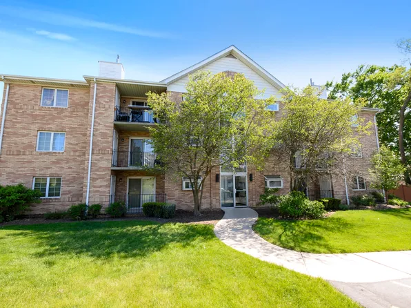18310 Robin Ln APT D3, Homewood, IL 60430
