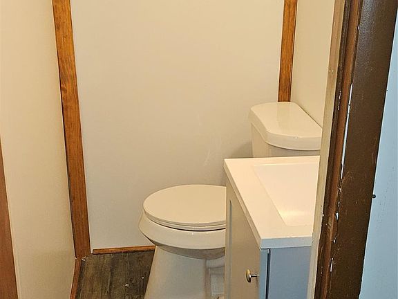 3rd image of 3816 N Five Lakes Rd