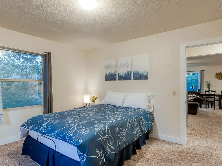 430 S Meridian Rd — Photo 22