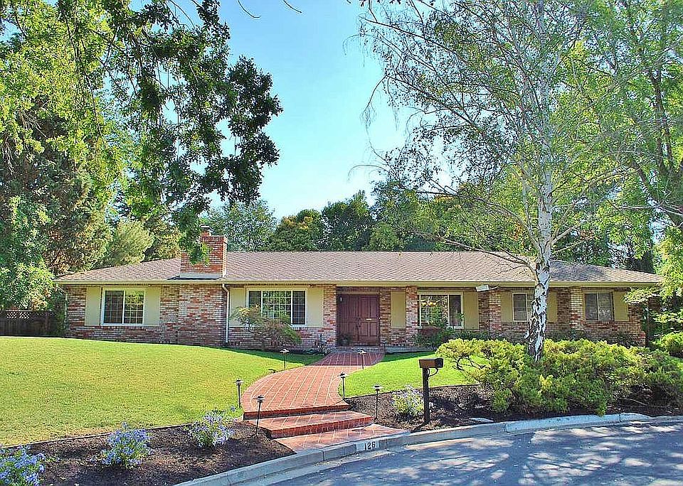 1st image of 126 Megan Ct