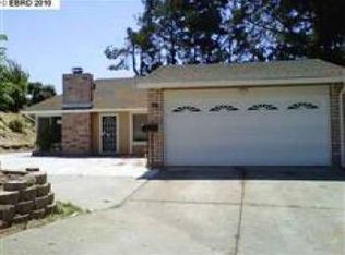 816 Sandy Cove Dr, Rodeo, CA 94572