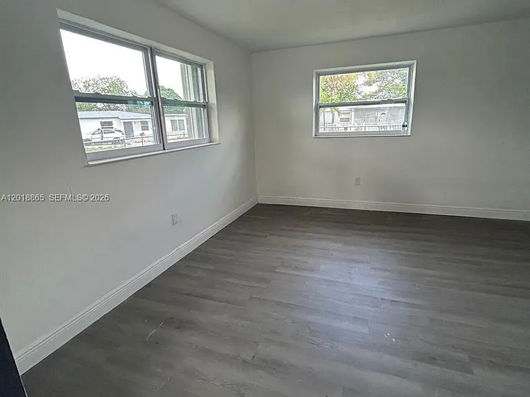 1835 NW 122nd St — Photo 21