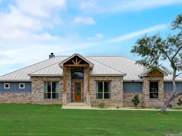112 WESTERN WAY, Adkins, TX 78101