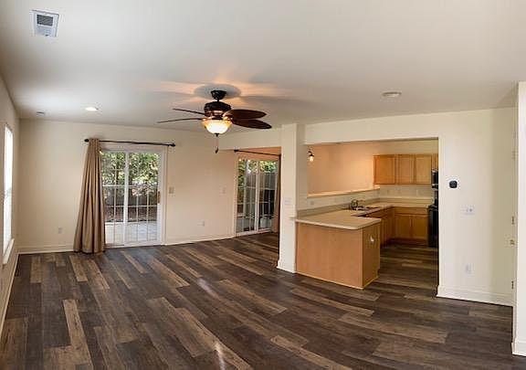 5th image of 17287 Queen Anne Way #25
