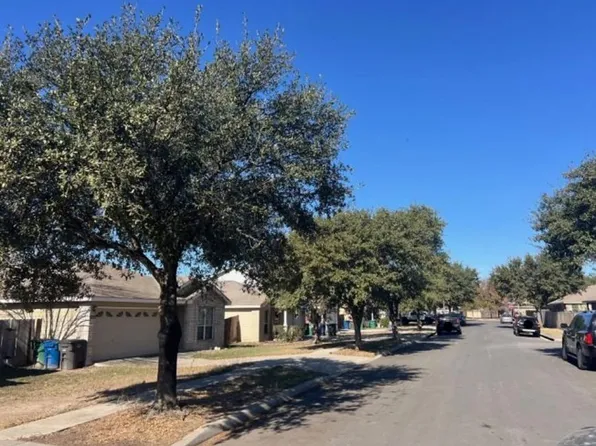 327 Golden Walk, San Antonio, TX 78227