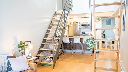 Rented by New York Casas Ltd.
